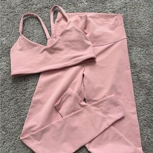 Shop DYI / Blush Activewear Bra & Leggings Set / Size Small